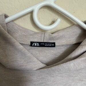 Zara Light Beige Ribbed Pullover